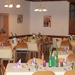 Hostel Eduard-heinrich-haus,