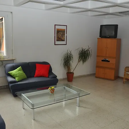 Хостел Eduard-Heinrich-Haus, Hostel *