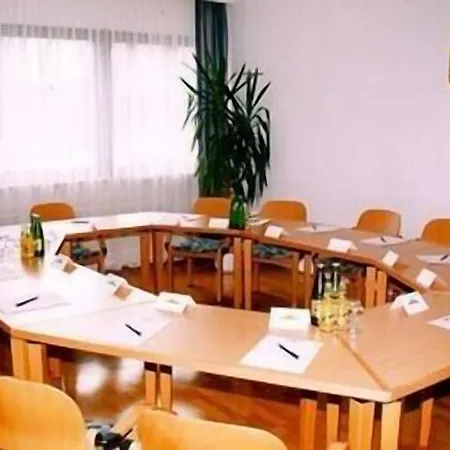 Eduard-Heinrich-Haus, Hostel Хостел Зальцбург