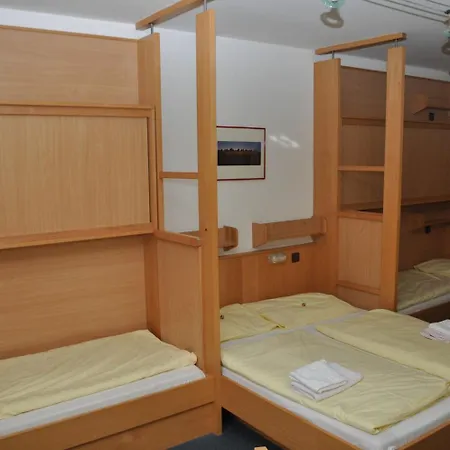 Hostel Eduard-heinrich-haus, Solnohrad