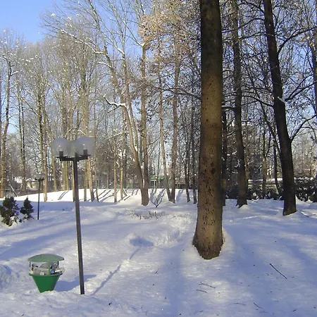 에드워드-하인리히-하우스, *