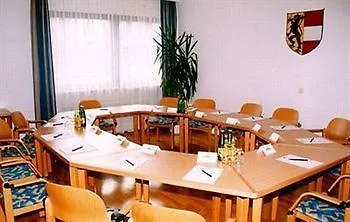 Eduard-Heinrich-Haus, Hostel