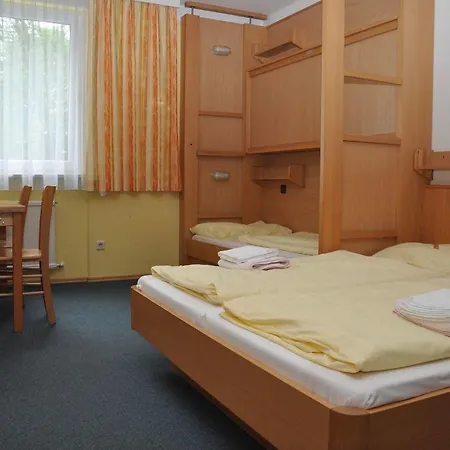 Eduard-Heinrich-Haus, Hostel Hostel Salzburg